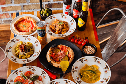 Book a table at Lunablu